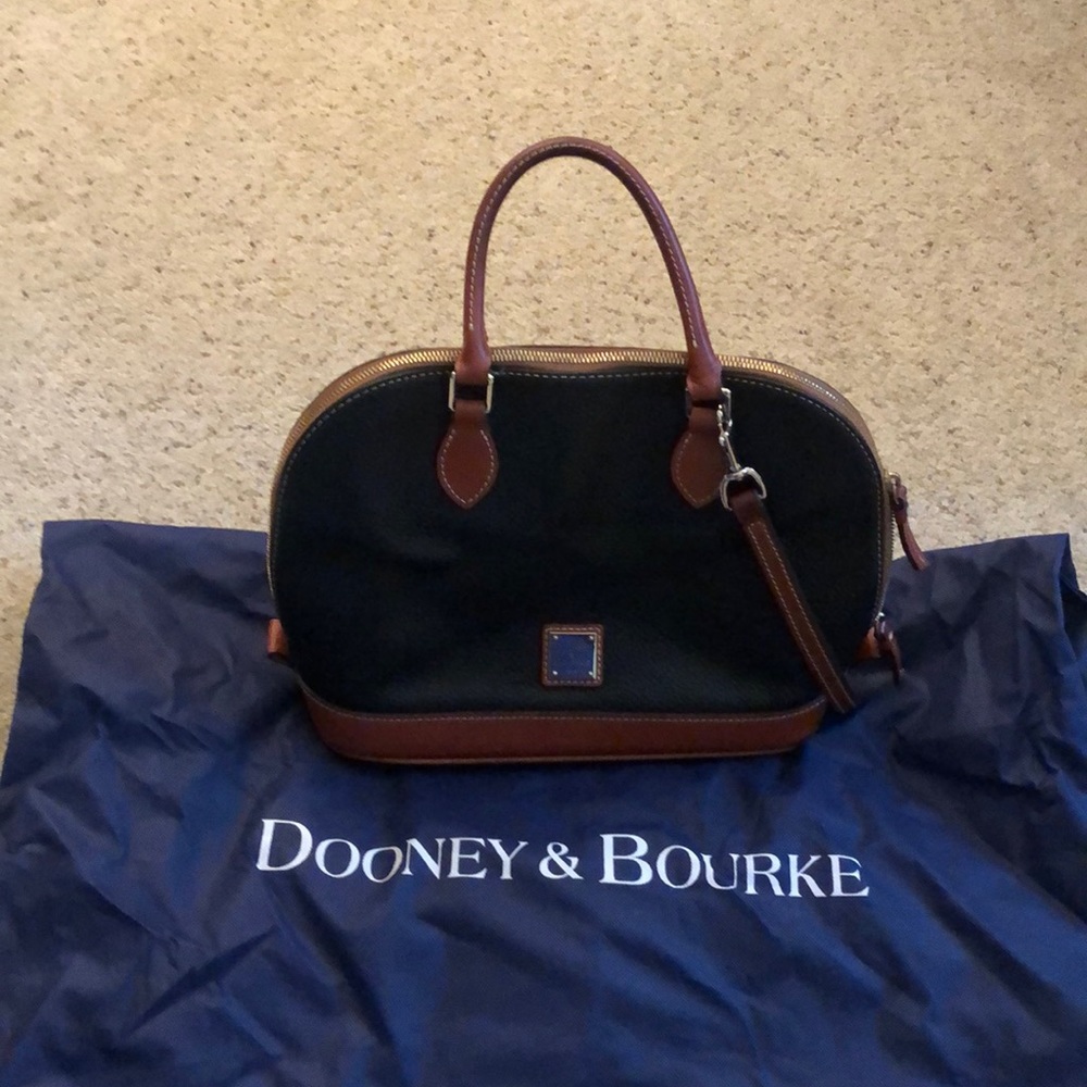 Dooney & Bourke bag